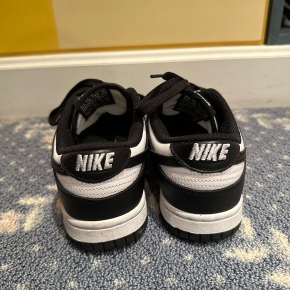 Nike Dunk Low white black panda (2021) - Picture 2 of 6